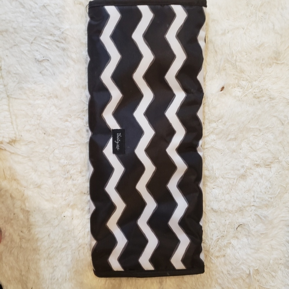 Thirty One Hot Hair accessory Holder